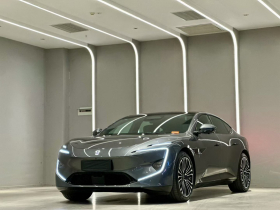 阿维塔12 2025款 Ultra增程版