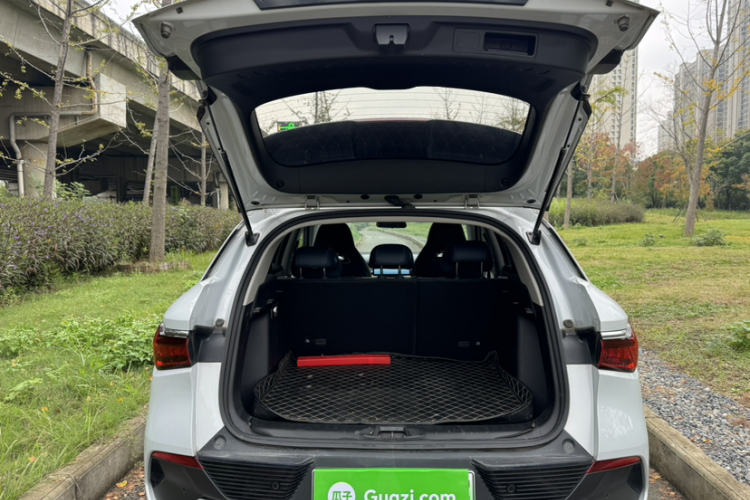 比亚迪 元PLUS 2022款 430KM 豪华型局部细节23