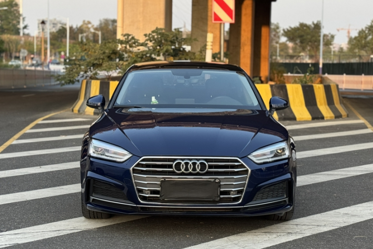 奥迪A5 2017款 Sportback 40 TFSI 时尚型车身外观6004