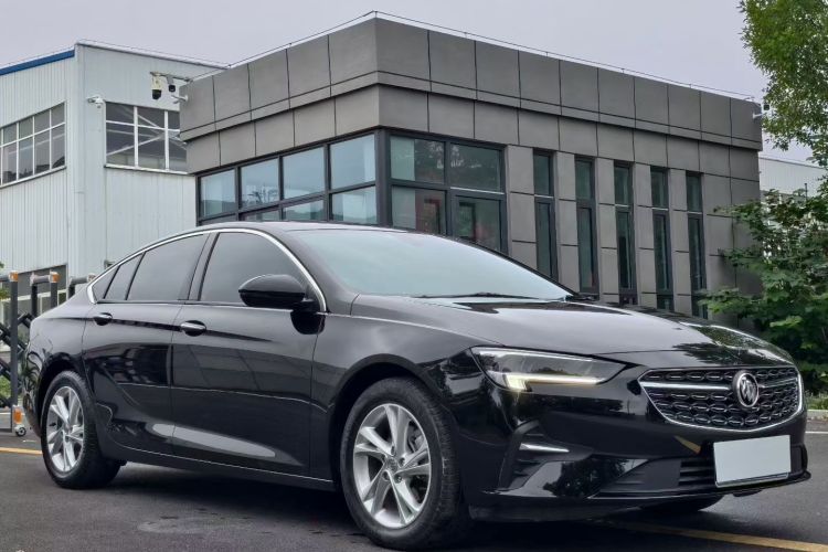 别克 君威 2023款 552T 智享型车身外观6005