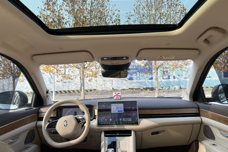 鸿蒙智行 问界M7 2024款 1.5T 智驾四驱Max版 5座中控内饰7002