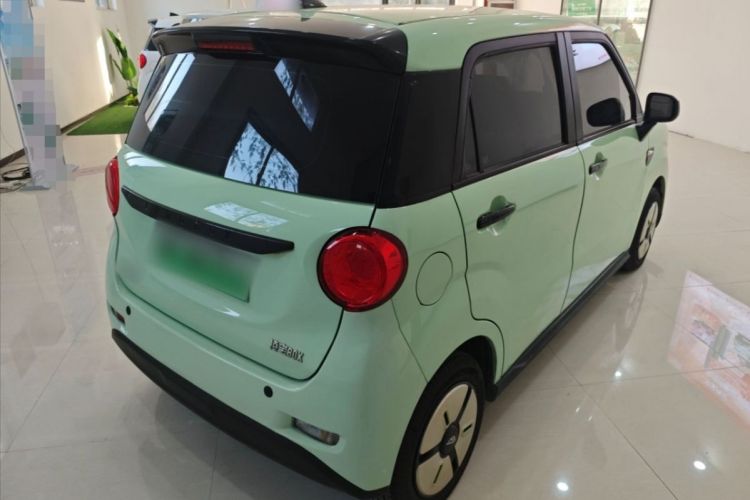 凌宝汽车 凌宝BOX 2022款 卓文君Pro版车身外观6005