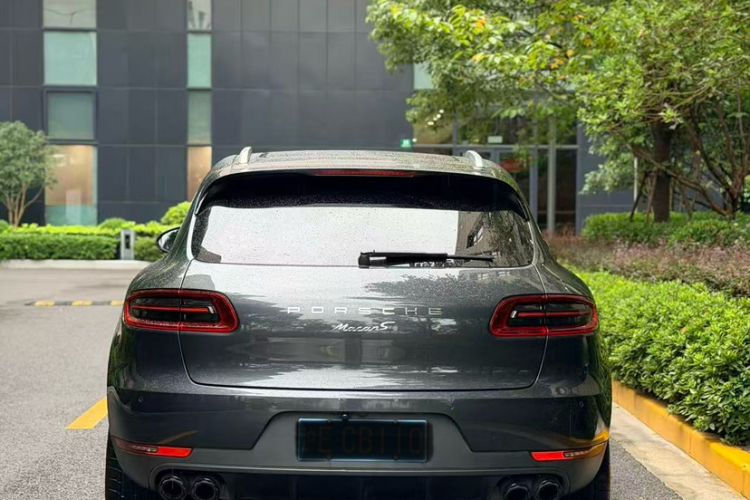 保时捷 2017款  Macan 2.0T车身外观6006