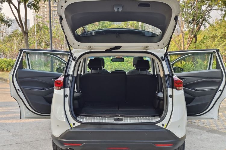 雪佛兰 沃兰多 2018款 Redline 530T 自动纵享版（5+2款） 国V局部细节23