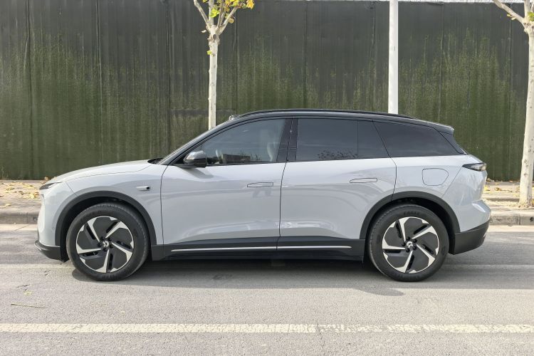 蔚来ES6 2023款 75kWh车身外观6007