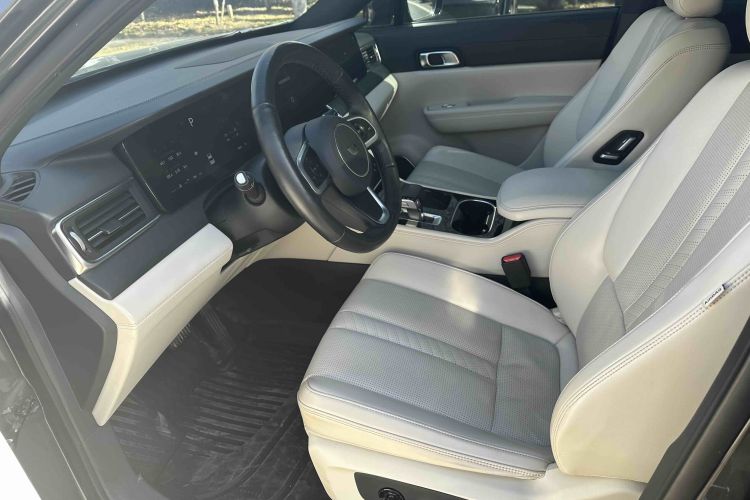 理想汽车 理想ONE 2020款 增程6座版局部细节19