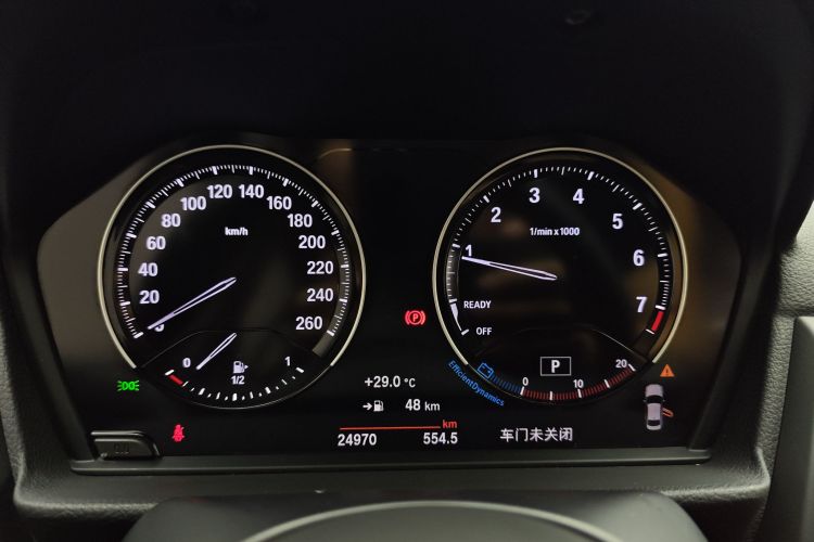 宝马1系 2019款 118i M运动套装中控内饰15