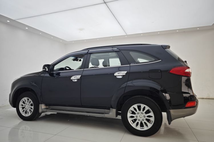 江铃 驭胜S350 2016款 2.0T 自动两驱汽油超豪华版7座车身外观6010