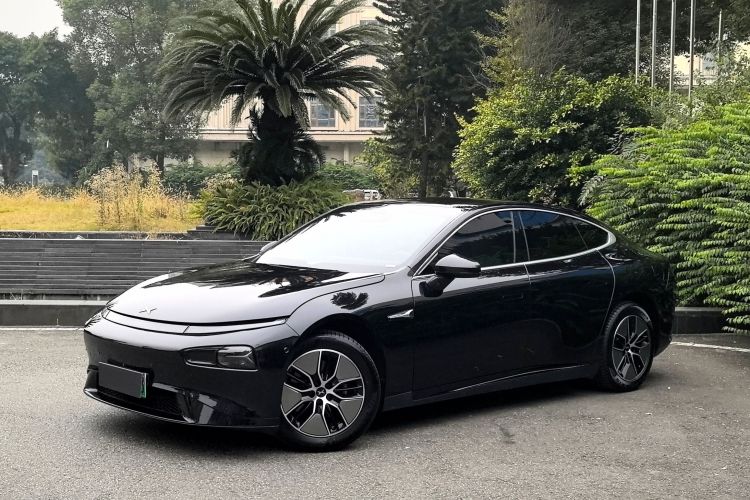 小鹏P7 2024款 P7i 550 Pro车身外观6001