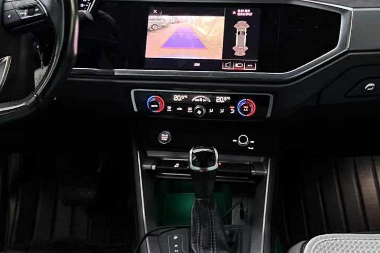 奥迪Q3 2019款 40 TFSI 时尚动感型局部细节16