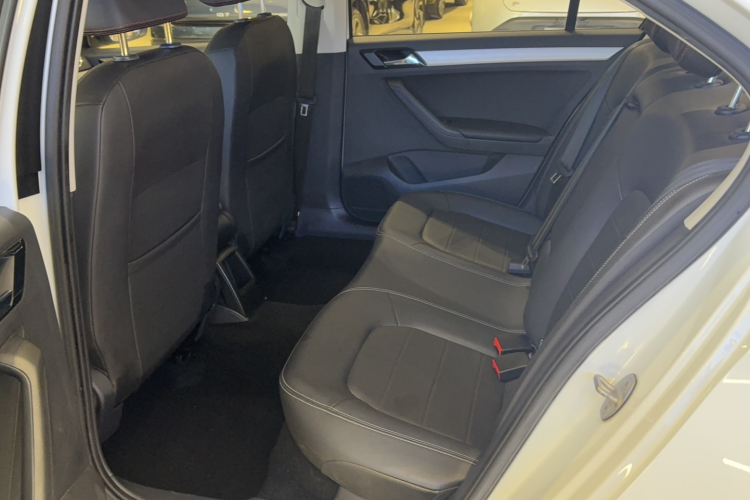 捷达VA3 2021款 1.5L 自动荣耀版中控内饰7001