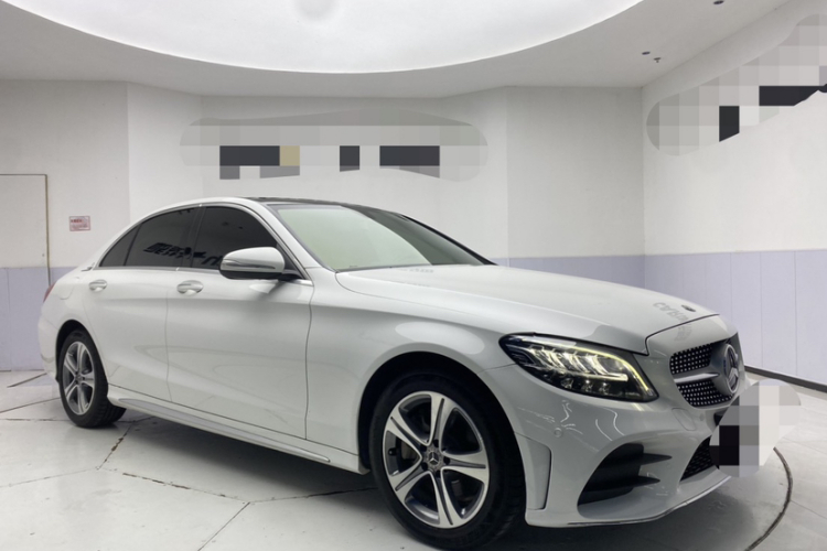 奔驰C级 2019款 改款 C 260 L 运动版车身外观6003