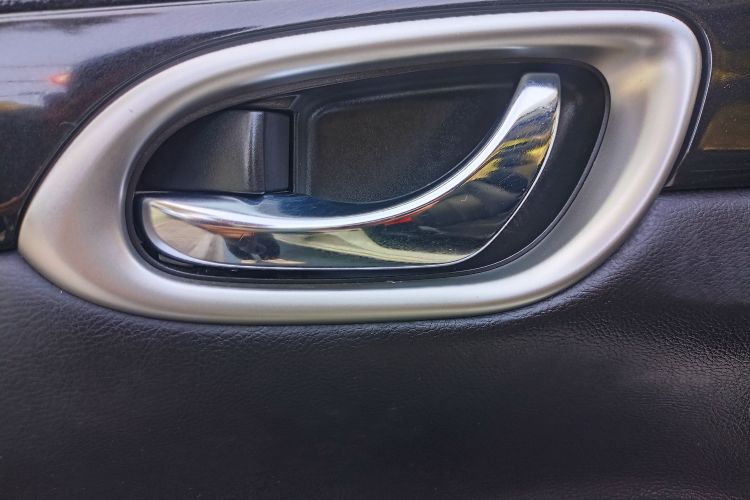 日产 轩逸 2024款 经典 1.6XL CVT豪华版局部细节9005