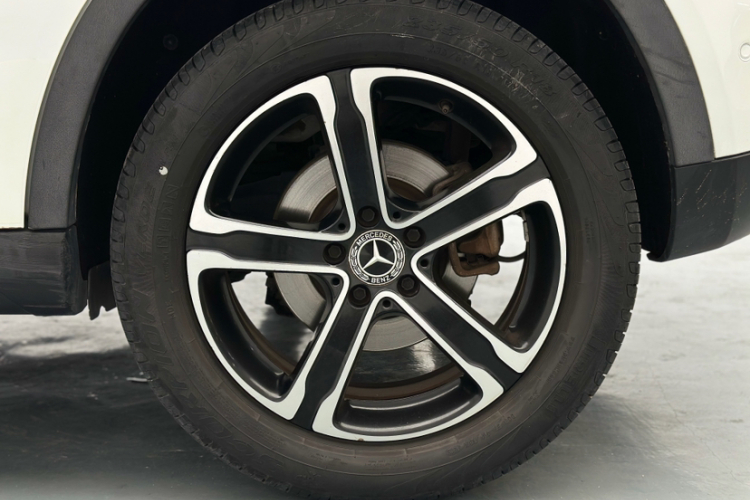 奔驰GLA 2018款 GLA 200 时尚型车身外观6005