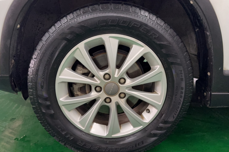 哈弗H6 2018款 红标 运动版 1.5T 手动两驱精英型车身外观6004