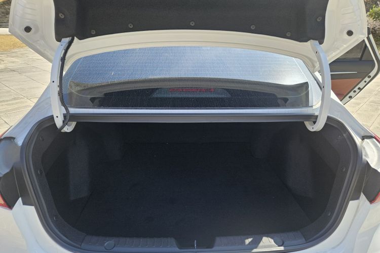 长安 逸动 2023款 畅享版 PLUS 蓝鲸NE 1.4T GDI DCT尊贵版局部细节23