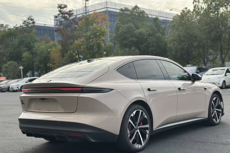 蔚来ET5 2022款 75kWh车身外观6003