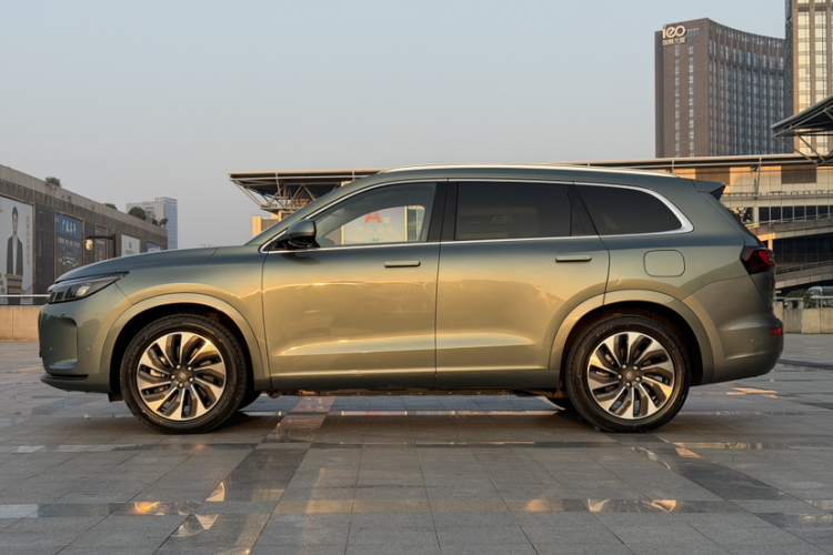 鸿蒙智行 问界M7 2022款 1.5T 后驱舒适版车身外观6007