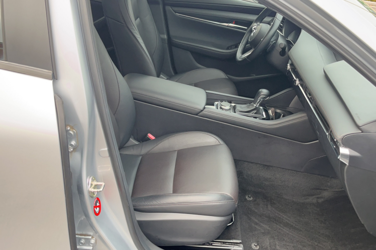 马自达3 昂克赛拉 2020款 2.0L 自动质豪版局部细节41