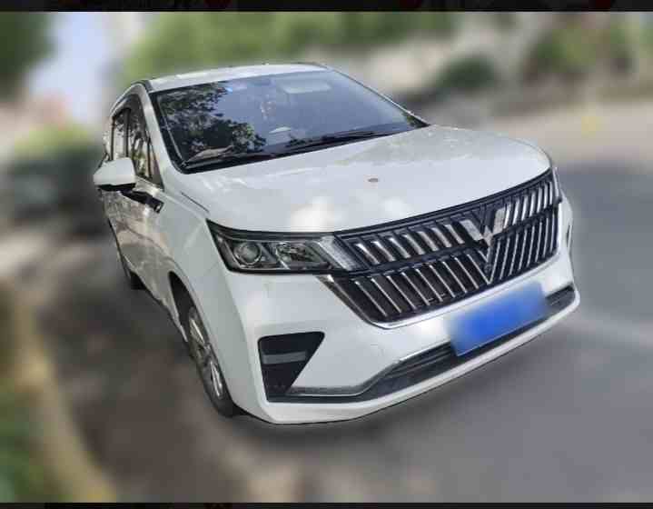 五菱汽车 五菱佳辰 2022款 1.5L 手动畅享舒适型(3)