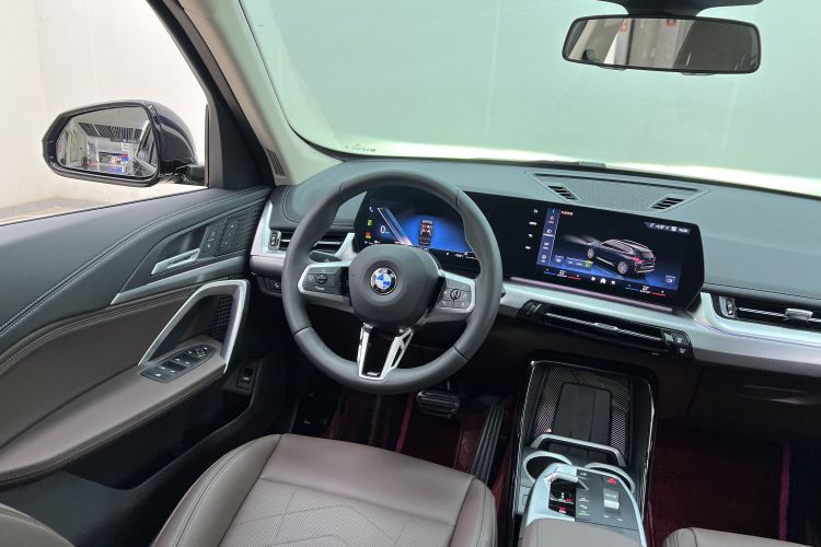 宝马X1 2024款 sDrive25Li M运动套装中控内饰7009