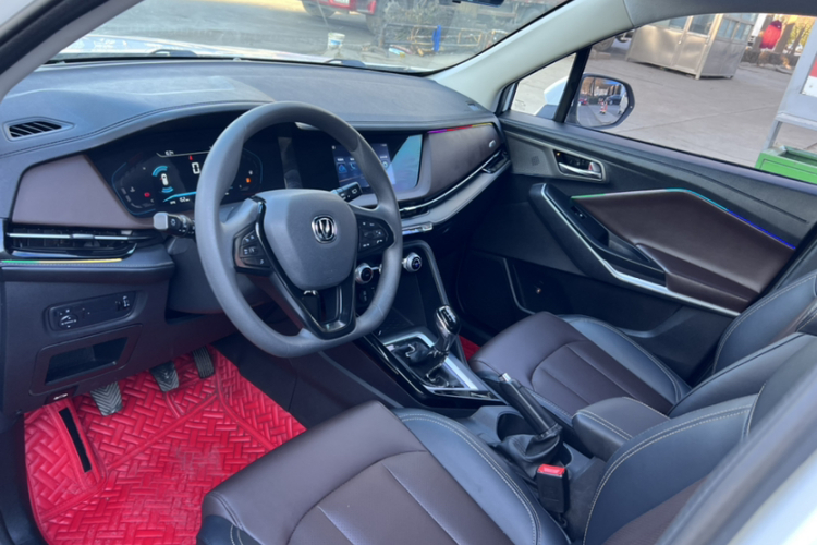 长安CS15 2019款 1.5L 手动进取型 国VI车身外观6010