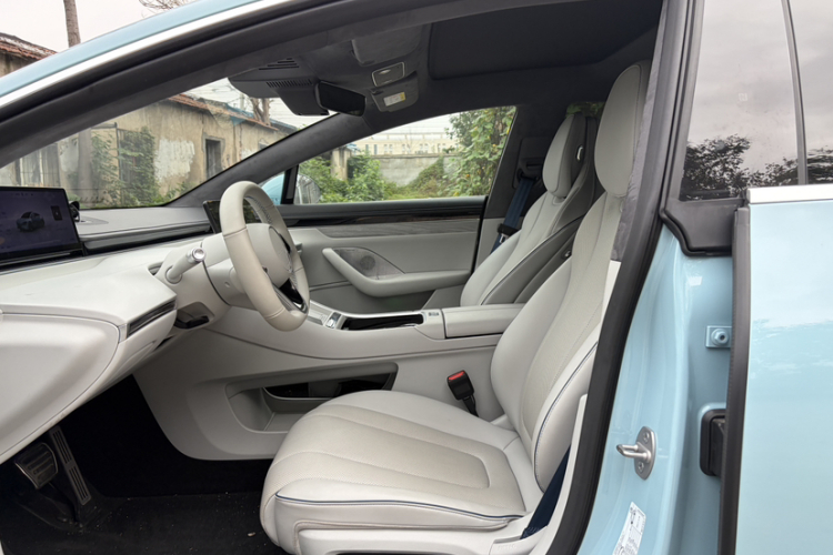 鸿蒙智行 智界S7 2025款 855km Max局部细节19