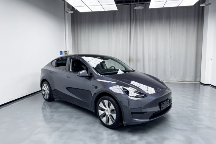 特斯拉 Model Y 2022款 改款 后轮驱动版车身外观6002