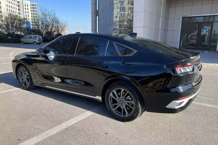 福特 蒙迪欧 2025款 2.0T EcoBoost 豪华型车身外观6007