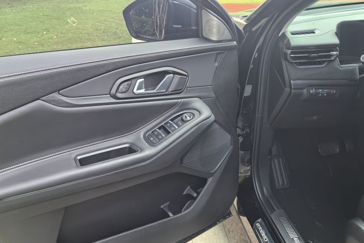 星途凌云 2023款 300T 两驱星耀版中控内饰7006