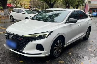 长安 逸动 2021款 PLUS 蓝鲸NE 1.4T GDI DCT尊贵型