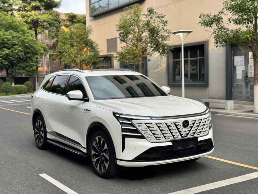 长安CS75 PLUS 2025款 第四代 UItra 2.0T 新蓝鲸 智慧智擎型(5)