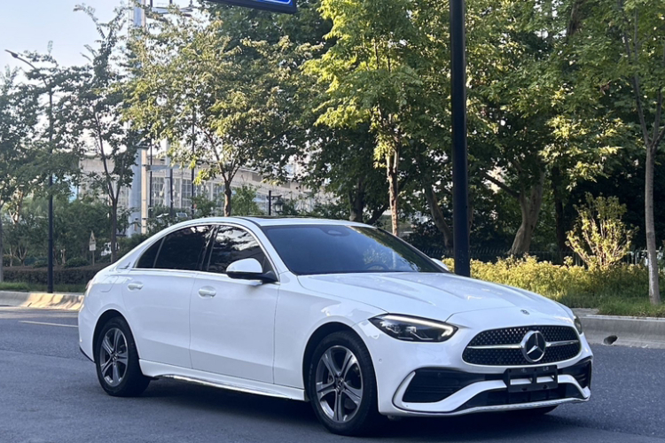 奔驰C级 2022款 改款 C 200 L 运动版车身外观6001