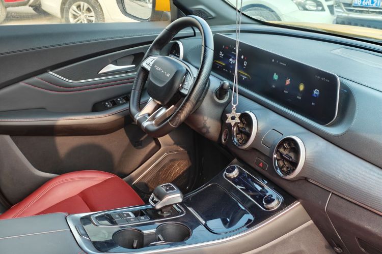 东风风行 风行T5 EVO 2021款 1.5TD DCT星耀版 热浪中控内饰7002