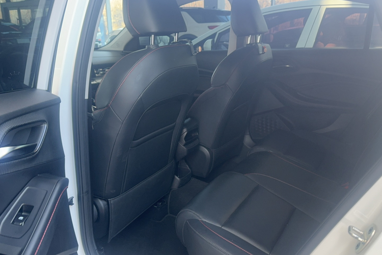 名爵 MG5 2022款 180DVVT CVT青春风尚版中控内饰7002