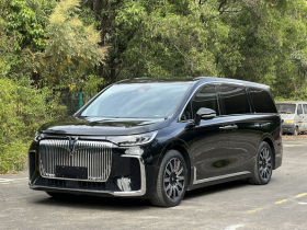 岚图汽车 岚图梦想家 2025款 EV 四驱旗舰鲲鹏版