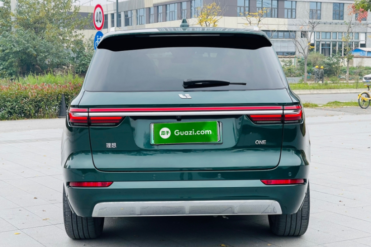 理想汽车 理想ONE 2021款 增程6座版车身外观6008