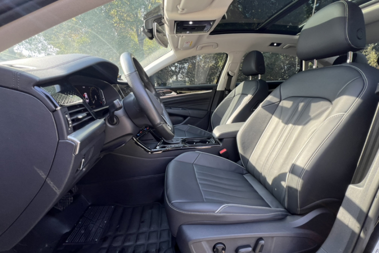 大众 帕萨特 2022款 330TSI 星空精英版中控内饰7007