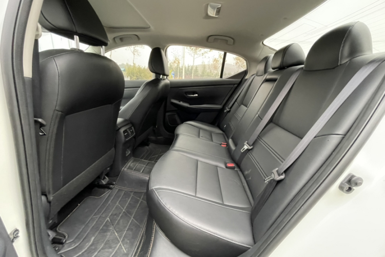 日产 轩逸 2023款 1.6L CVT悦享版中控内饰7004