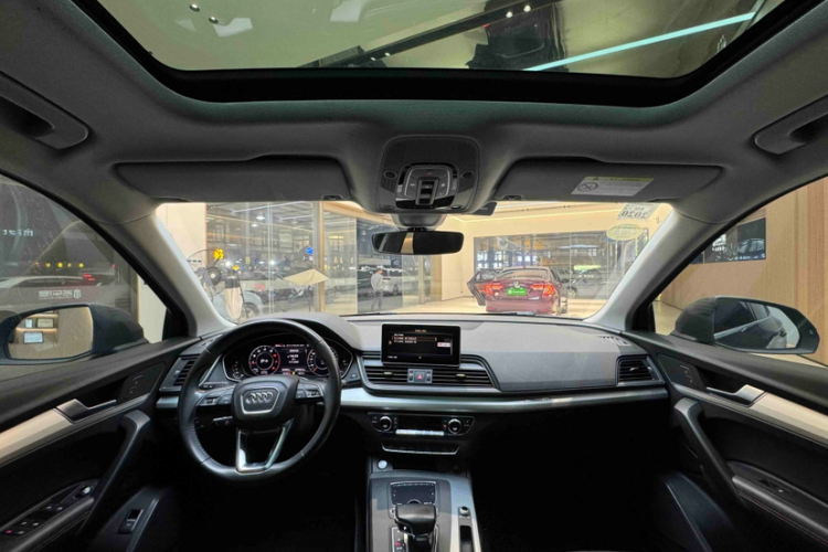 奥迪Q5L 2018款 40 TFSI 荣享时尚型 国V局部细节22