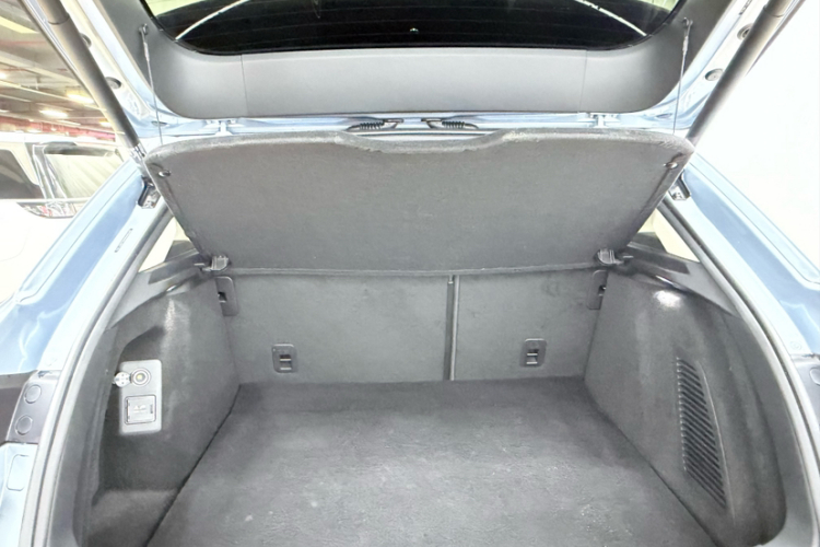 鸿蒙智行 问界M5 2022款 增程四驱旗舰版局部细节23