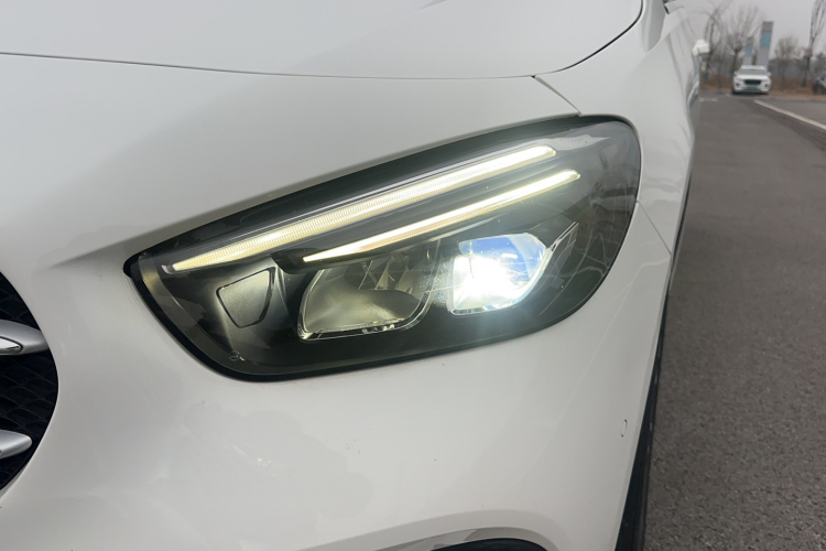 奔驰B级 2021款 B 200 动感型局部细节36