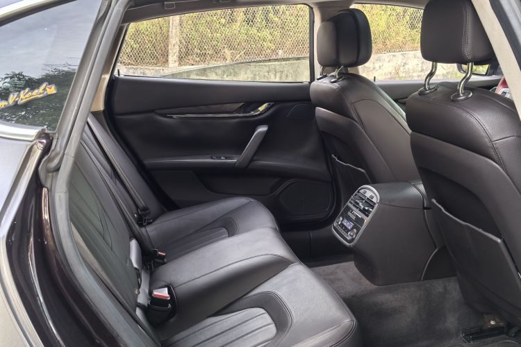 玛莎拉蒂 总裁 2013款 3.0T 标准型中控内饰7008