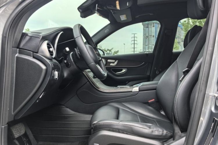 奔驰GLC 2020款 GLC 300 L 4MATIC 动感型中控内饰7007