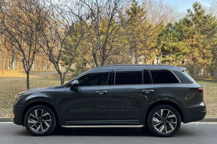 理想汽车 理想ONE 2021款 增程6座版车身外观6003