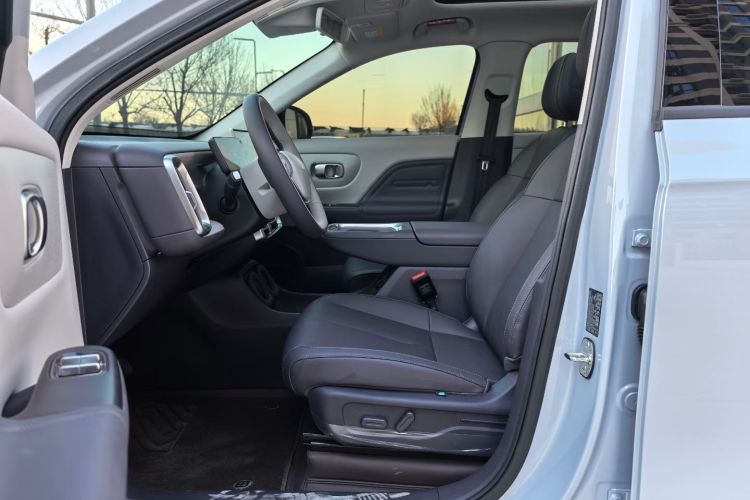 零跑汽车 零跑B10 2025款 510悦享版中控内饰7002