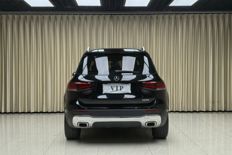 奔驰GLB 2021款 GLB 200 动感型车身外观6005