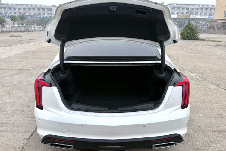 凯迪拉克CT5 2024款 28T 豪华型Pro车身外观6012