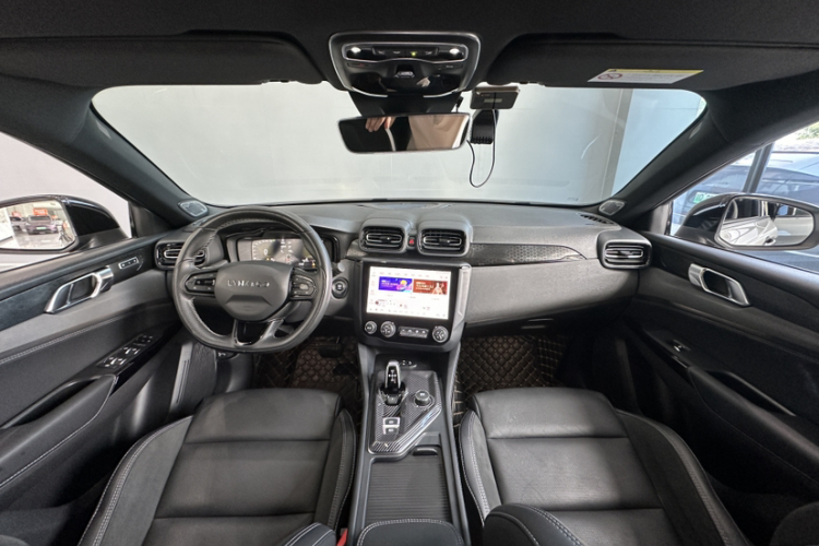 领克03 2022款 2.0TD DCT劲Pro中控内饰7002