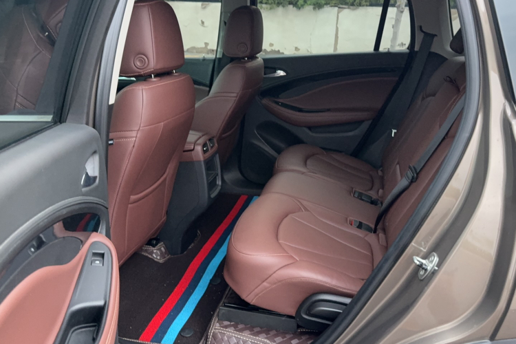 别克 昂科威 2018款 28T 四驱精英型中控内饰7002